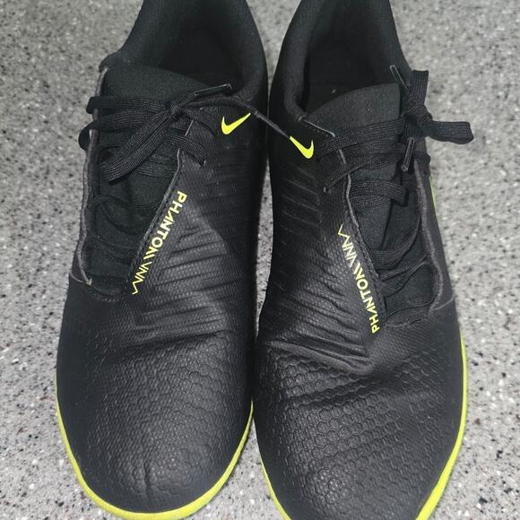 Nike Other - Womens Nike Phantom WMN Size 10.5